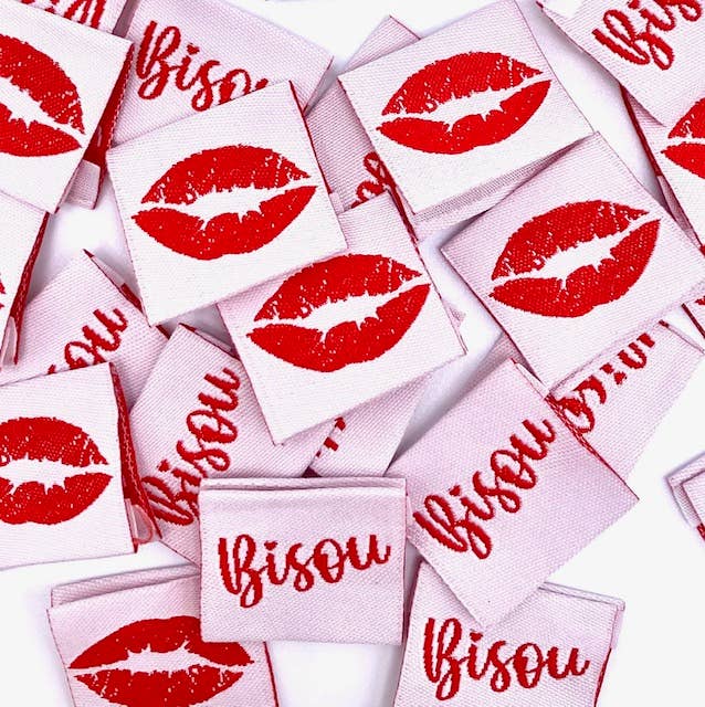 Étiquette Tissée à Coudre Pliée "BISOU"