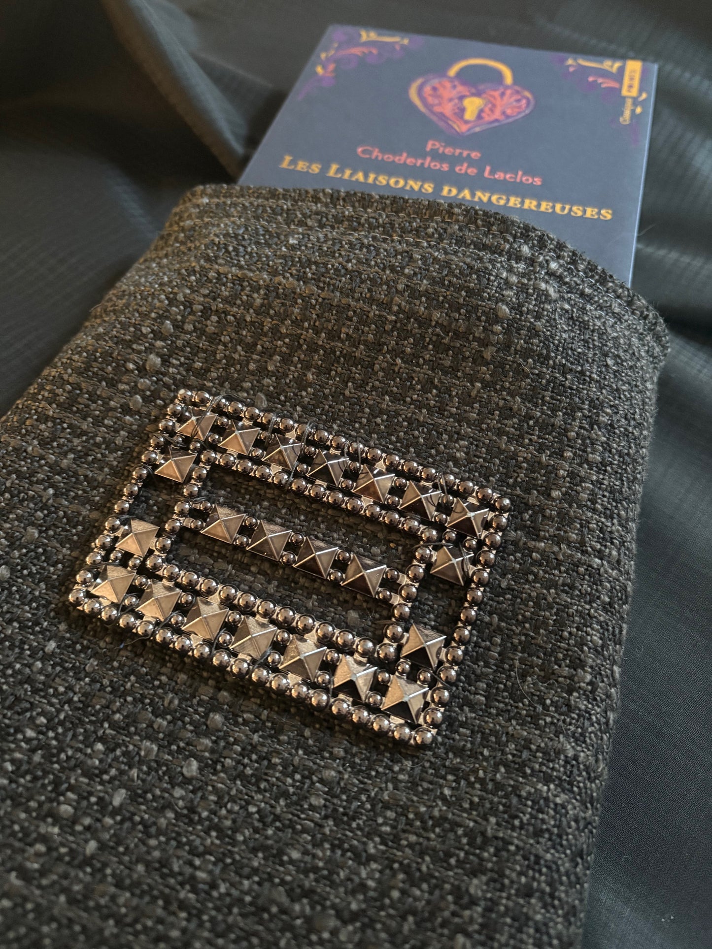EIVEISSA 1 - Ecrin Littéraire - Pochette Livre