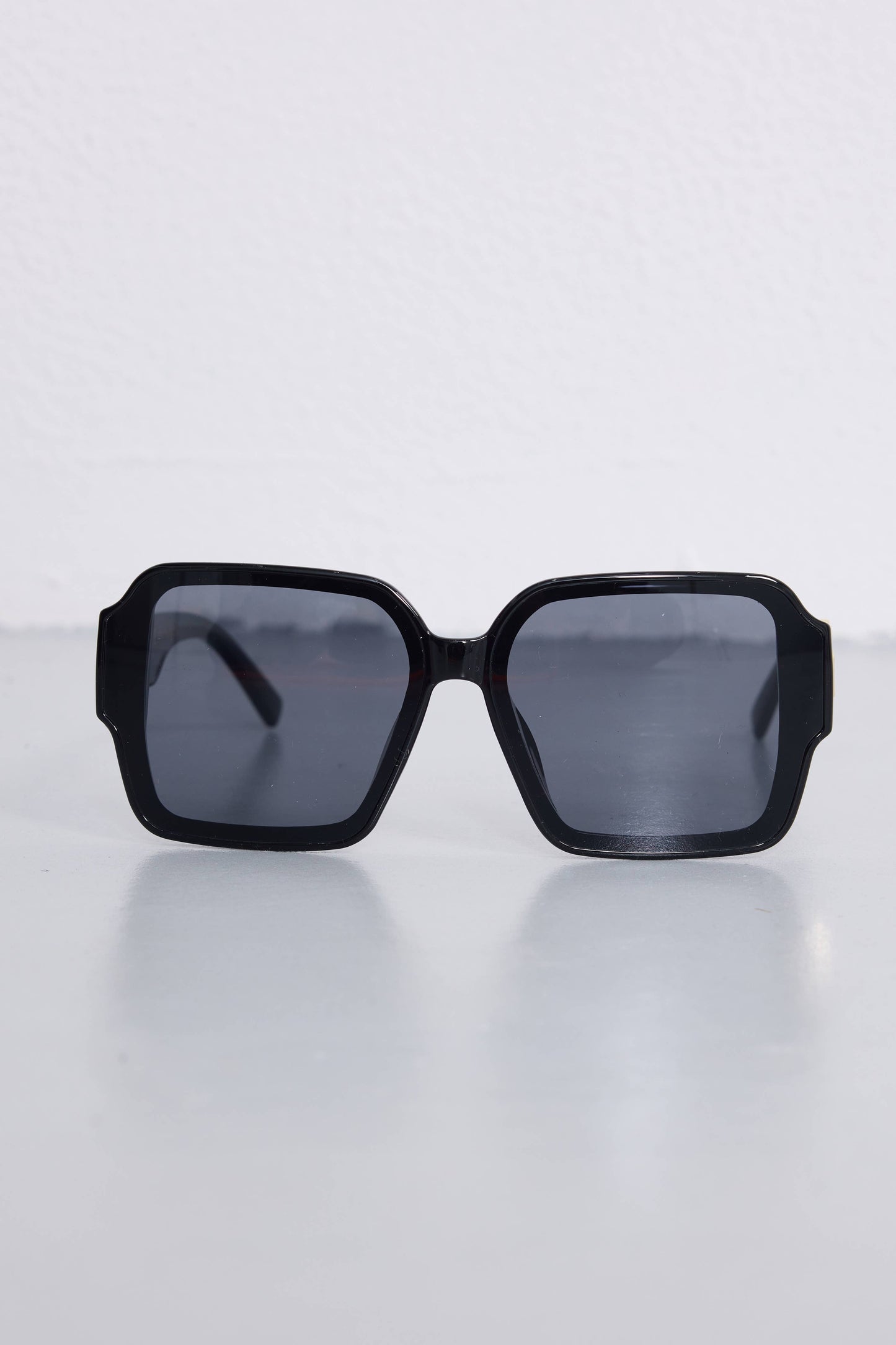 Lunettes de soleil Modèle CV3065 Noir