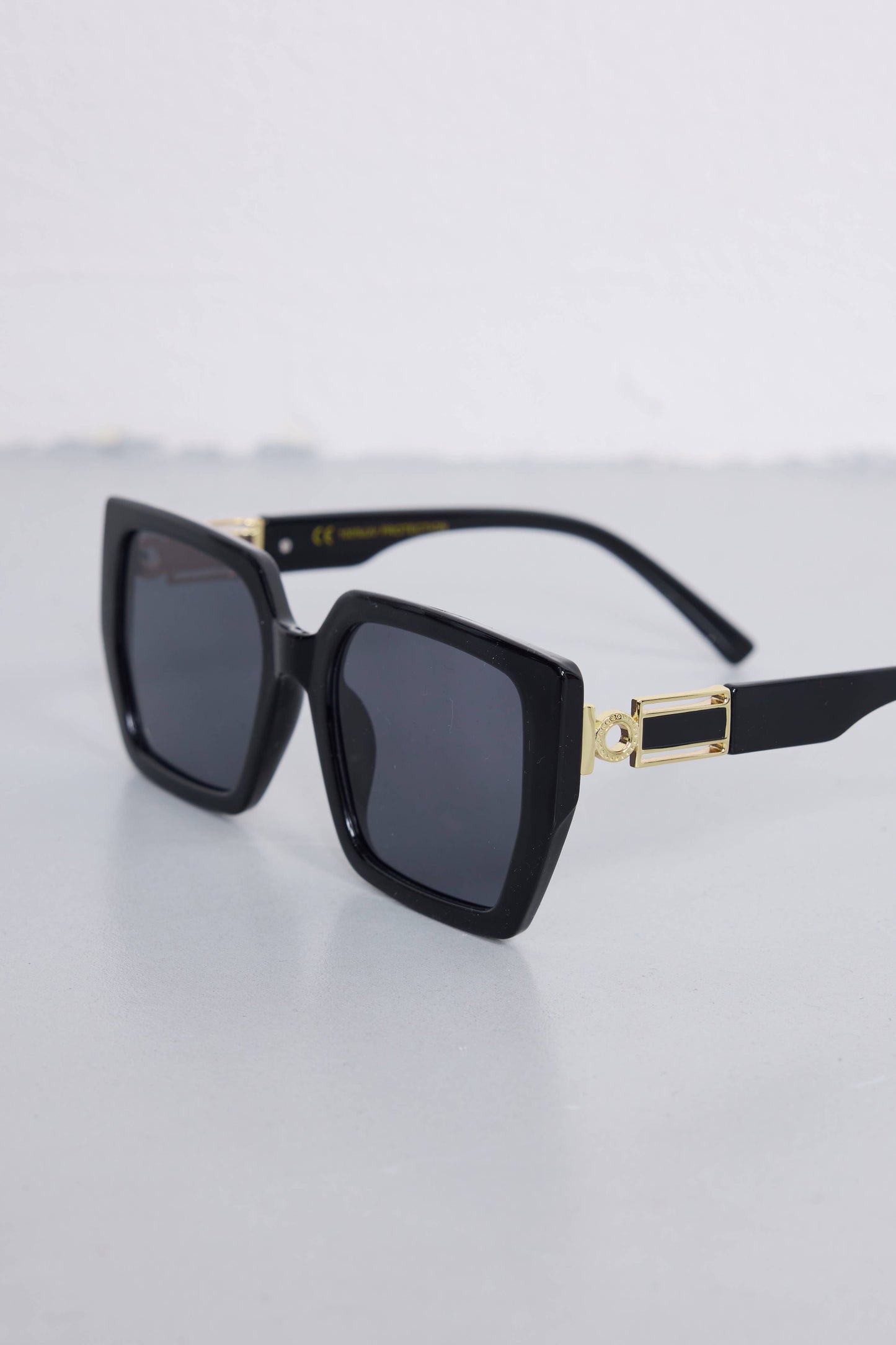 Lunettes de soleil Modèle CV2935 Noir