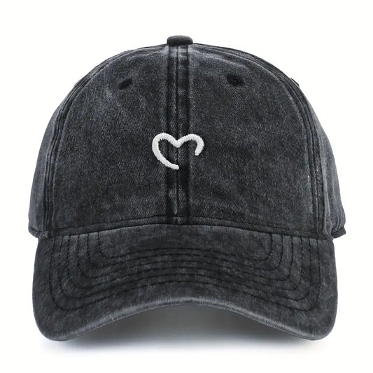 Casquette femme Gris brodée coeur